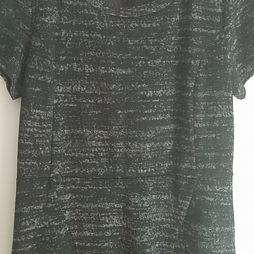 Black and gray dress - Picture 3 of 5